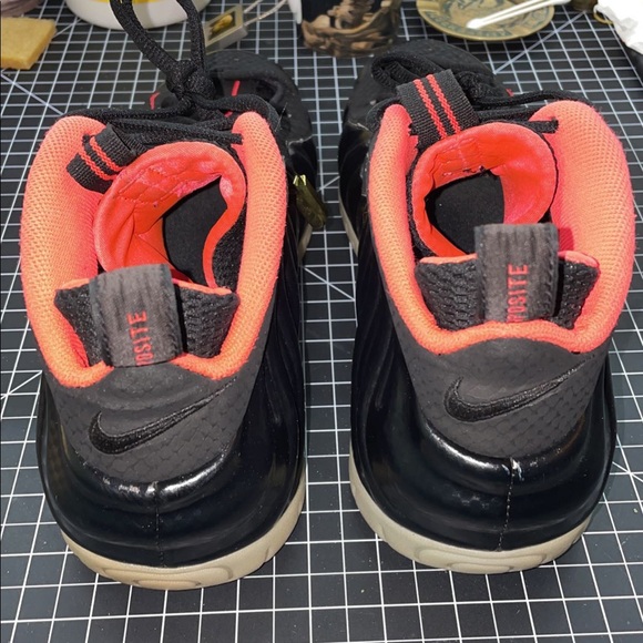 Nike Air Foamposite Pro PRM “Laser Crimson”/“Yeezy” sz9.5 - Picture 5 of 7